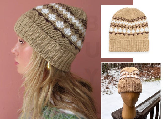 What Are Knit Accessories and Why Are They So Popular?