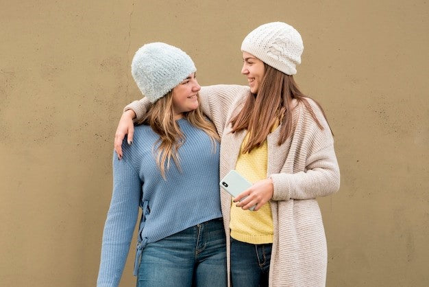 The Versatility of Unisex Beanies: One Hat, Many Looks